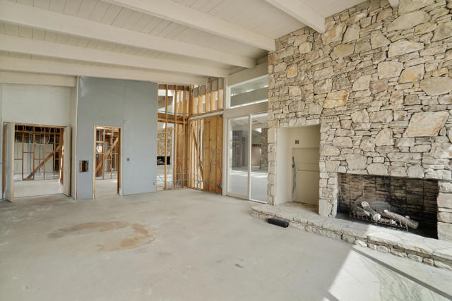 925 W Coronado Avenue, Palm Springs, CA 92262