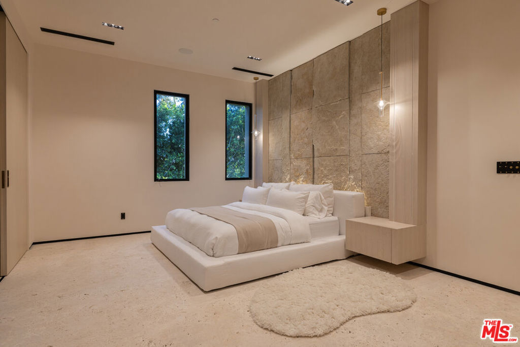 MLS #26849075 image #6