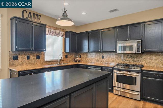 Image 7 of 42 For 361 Clove Way