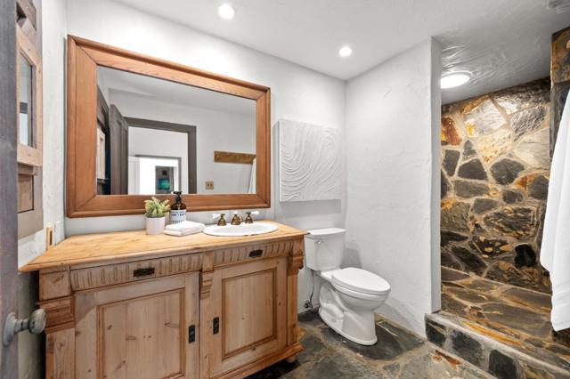 37 Lupin Lane, Atherton CA: https://media.crmls.org/mediaz/eff75a68-b106-43d0-a308-1fb6f7190d8f.jpg
