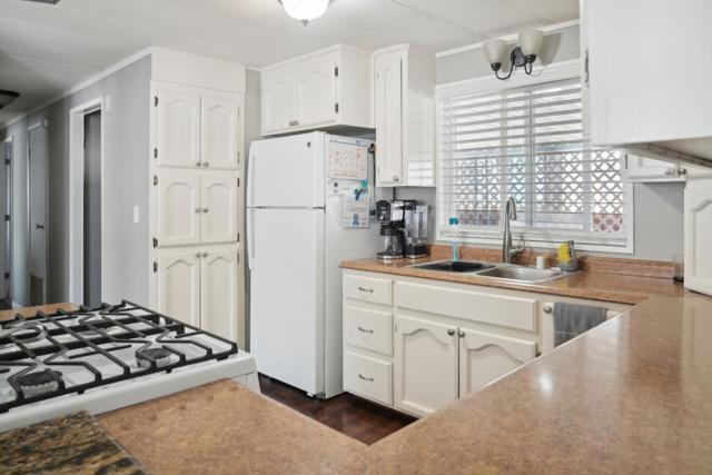 Image 12 of 34 For 129 Pera Drive