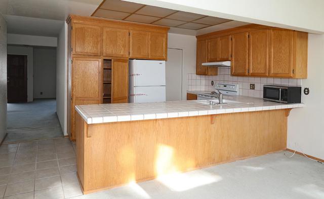 3621 La Mesa Drive, Hayward CA: https://media.crmls.org/mediaz/eff98ef8-e313-4356-aba2-0cae9ccb525b.jpg