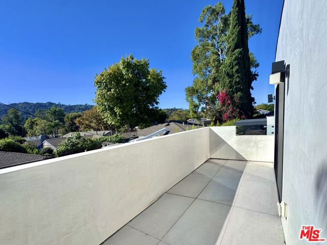 Photo of 4040 Cartwright Avenue, Studio City, CA 91604
