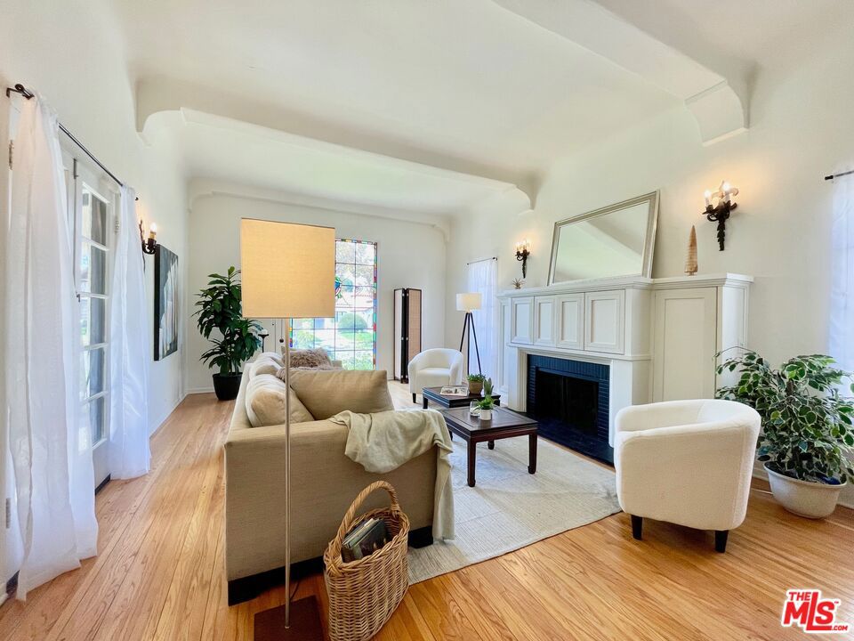 MLS #25595883 image #9