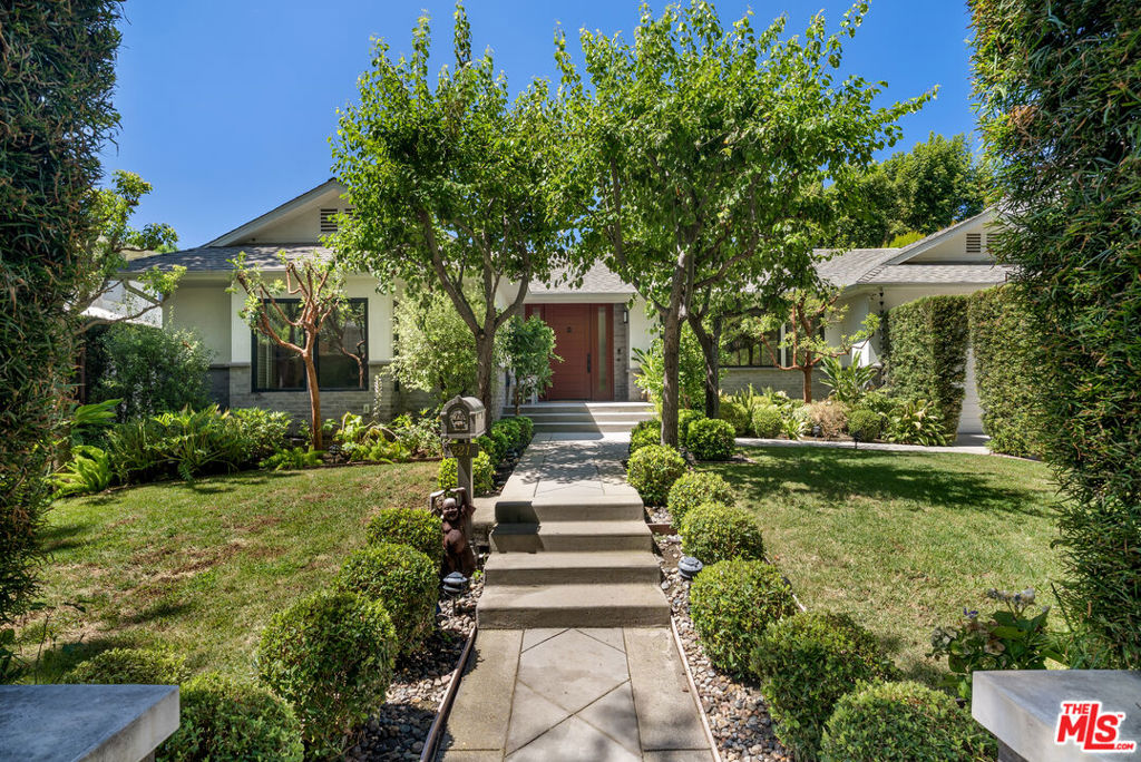 MLS #26940339 image #2
