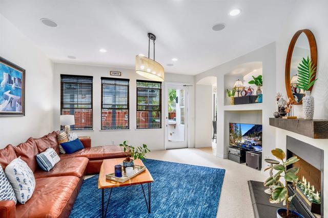 Image 9 of 22 For 7531 Magellan Street