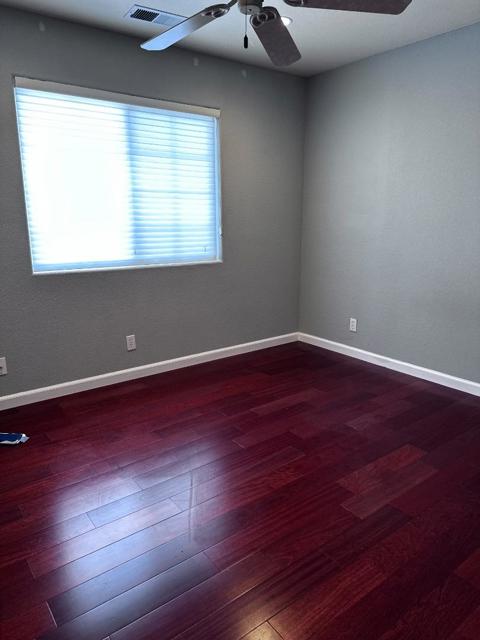 32425 Pacific Grove Way, Union City CA: https://media.crmls.org/mediaz/effc4c5a-1996-4a7f-a87d-9966b145e928.jpg