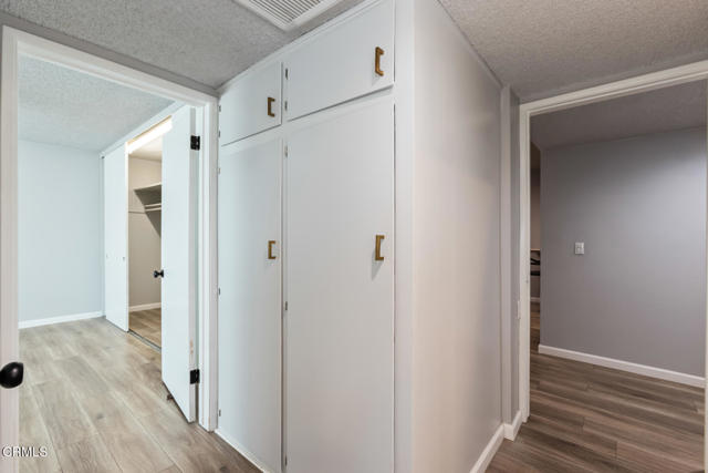 385 Cliff Drive, Pasadena CA: https://media.crmls.org/mediaz/f00085f1-8dfb-4742-b89c-c82c584733b0.jpg