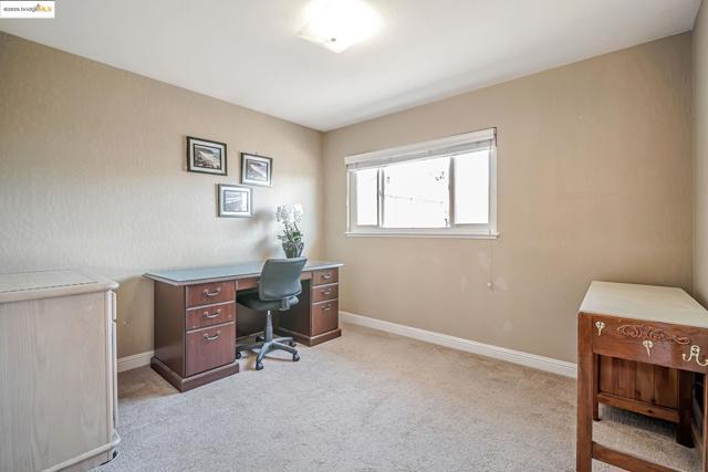581 Fairway Street, Hayward CA: https://media.crmls.org/mediaz/f004f83e-e1e8-4585-9443-492fd8849cd3.jpg