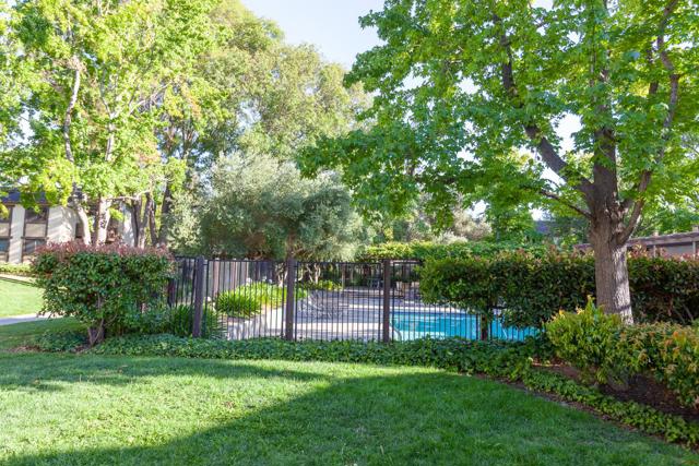 765 San Antonio Rd # 70, Palo Alto CA: https://media.crmls.org/mediaz/f0058305-4647-48df-a678-f1b777159968.jpg