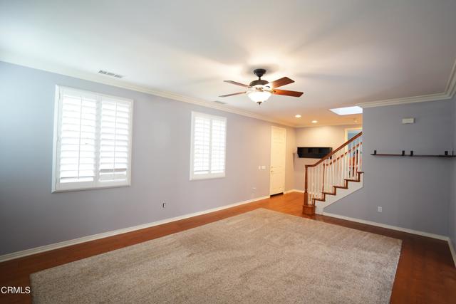 341 Spring Park Road, Camarillo CA: https://media.crmls.org/mediaz/f005cb7c-36a4-4330-873f-3a32fe21aaca.jpg