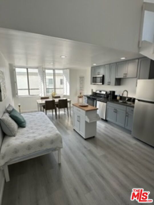 Image 40 of 58 For 14 Mast Street