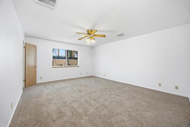 Detail Gallery Image 24 of 55 For 905 Cimarron Ct, Ridgecrest,  CA 93555 - 4 Beds | 2/1 Baths