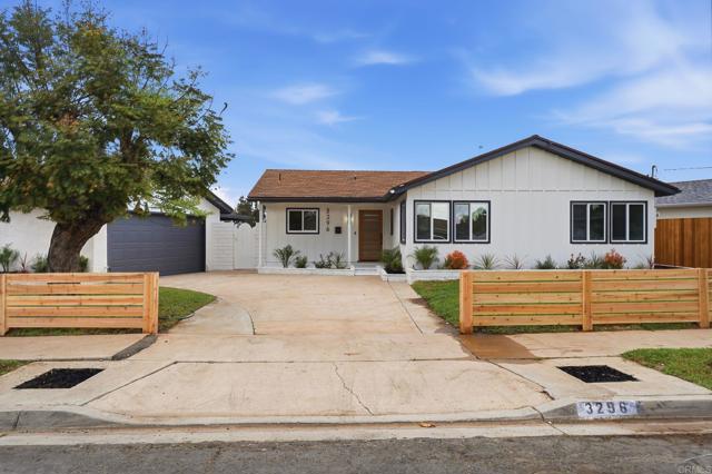 Detail Gallery Image 4 of 35 For 3296 via Bartolo, San Diego,  CA 92111 - 4 Beds | 3 Baths