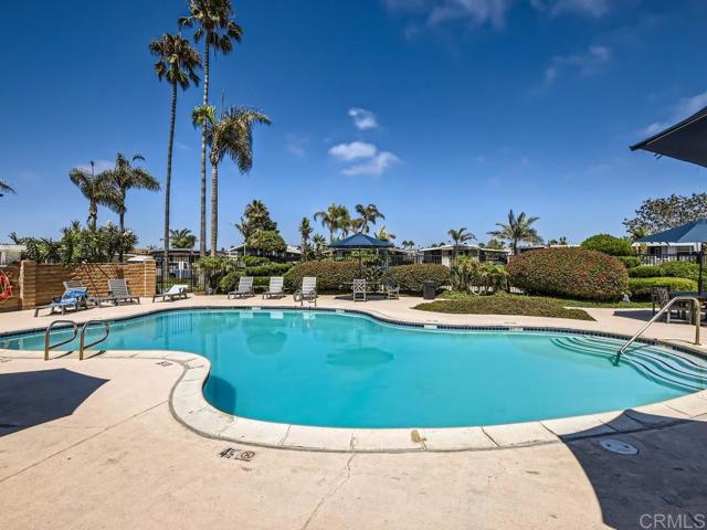 Detail Gallery Image 1 of 11 For 6550 Ponto Dr Spc 39,  Carlsbad,  CA 92011 - 3 Beds | 1 Baths