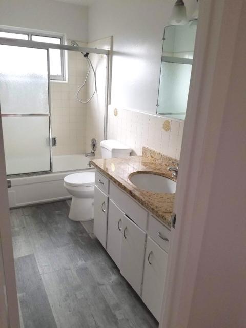 15061508 Kentfield Avenue, Redwood City CA: https://media.crmls.org/mediaz/f006e80b-9852-48af-a3cf-6c5d3963060e.jpg