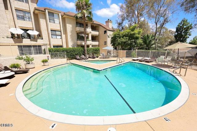 Detail Gallery Image 6 of 38 For 4141 via Marisol #310,  Los Angeles,  CA 90042 - 2 Beds | 2 Baths