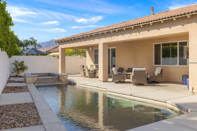 Image 10 of 35 For 48144 Newport Bridge Place