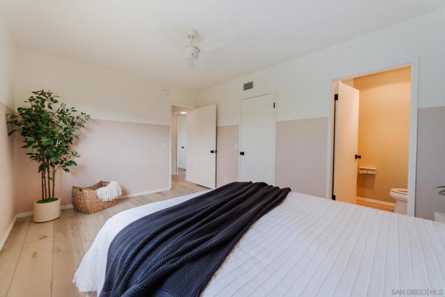 3958 Louisiana St, San Diego CA: https://media.crmls.org/mediaz/f008088f-4a9c-4a85-8dd1-c2c0c563bfa1.jpg