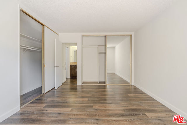 5625 Sumner Way, Culver City, California 90230, 1 Bedroom Bedrooms, ,1 BathroomBathrooms,Condominium,For Sale,Sumner,24407281