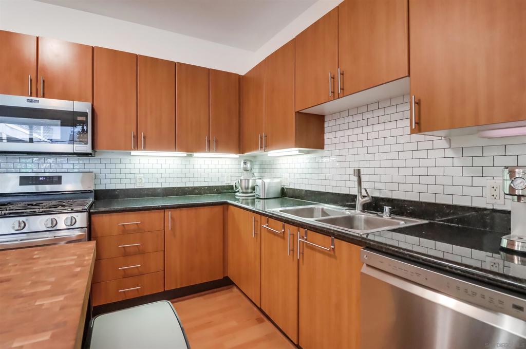 1465 C St - photo 12