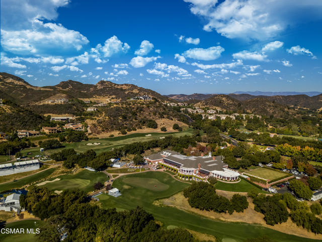 141 Lake Sherwood Drive, Lake Sherwood CA: https://media.crmls.org/mediaz/f0097bf6-278a-491d-b1fe-6a39b66ec0c9.jpg