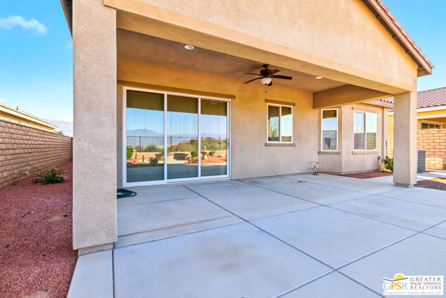 85041 Stazzano Place, Indio CA: https://media.crmls.org/mediaz/f009f364-2267-49e1-b4ab-08f9448b7580.jpg