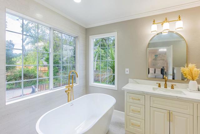 10421 Phar Lap Drive, Cupertino CA: https://media.crmls.org/mediaz/f00b5673-2110-4b57-acd7-fea912e7ea22.jpg