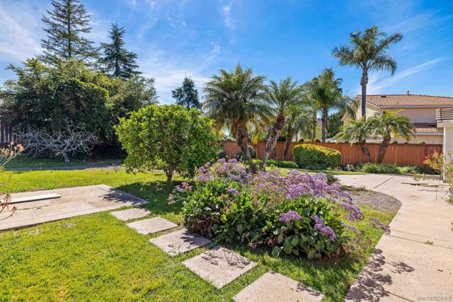 5761 Spur Ave, Oceanside CA: https://media.crmls.org/mediaz/f00c19bc-0fb0-4649-8362-a65f242a47ec.jpg