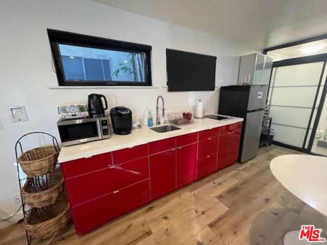 126 GALLEON Street, Marina del Rey CA: https://media.crmls.org/mediaz/f00d1753-3bf0-4e47-9d8c-c0a187c02d2b.jpg