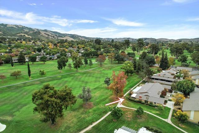 5050 Cribari Vale, San Jose CA: https://media.crmls.org/mediaz/f00d4eb8-31e2-481e-ada0-0f99abad246a.jpg