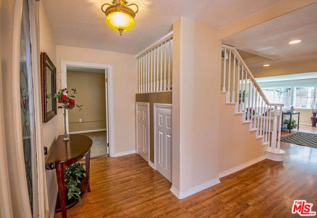 7830 West 83rd Street photo 8