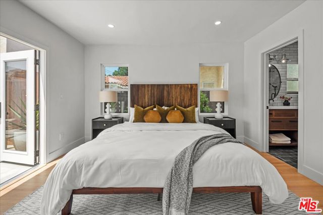 1663 S Ogden Drive, Los Angeles CA: https://media.crmls.org/mediaz/f00ea9be-9bd7-4d37-a539-49b52b6e0940.jpg