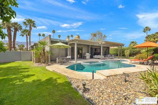 36870 Los Alamos Road, Rancho Mirage CA: https://media.crmls.org/mediaz/f00f5a03-094a-42cc-9058-c12c0f812daf.jpg