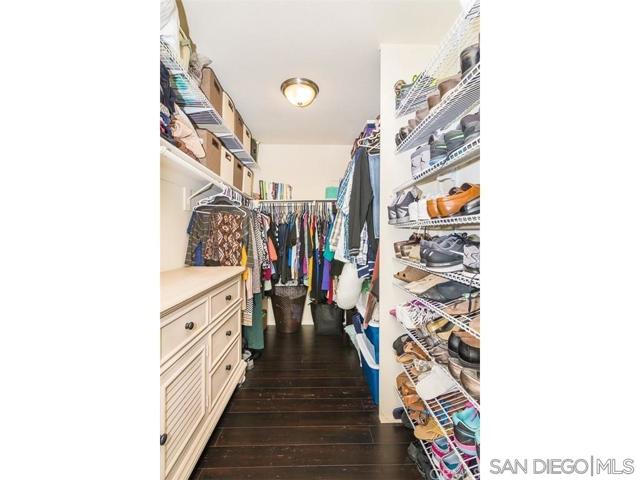 30478 Sierra Madre Drive, Temecula CA: https://media.crmls.org/mediaz/f00fbb5a-9473-4911-b647-e32540f5d9fd.jpg