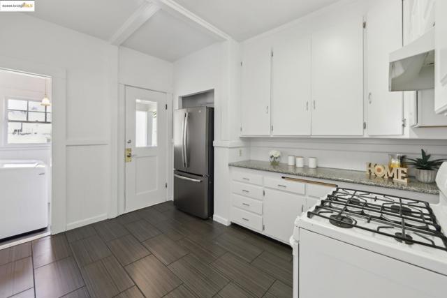 Image 6 of 29 For 1034 21st St