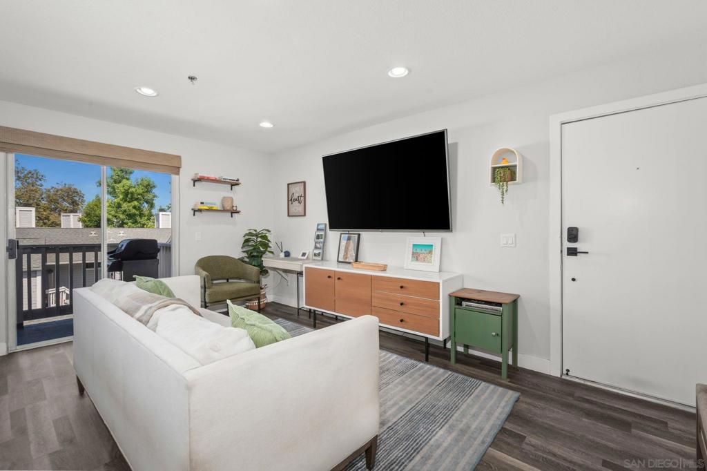 103 Mangano - photo 5