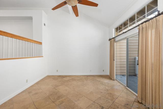 8585 Via Mallorca, La Jolla CA: https://media.crmls.org/mediaz/f012a233-0730-4732-b28b-4f3b6884f4c8.jpg