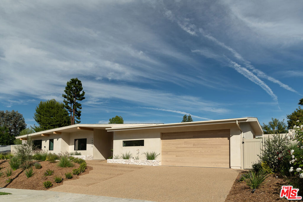 MLS #26856691 image #61