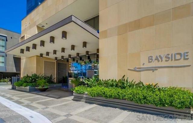 1325 Pacific Hwy, San Diego CA: https://media.crmls.org/mediaz/f01398f6-b9d6-4f03-87ec-f63797f34ba1.jpg