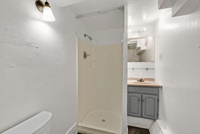 222 Holyoke, San Francisco CA: https://media.crmls.org/mediaz/f0148e4f-2c1d-436f-80eb-7d9f871ad77f.jpg
