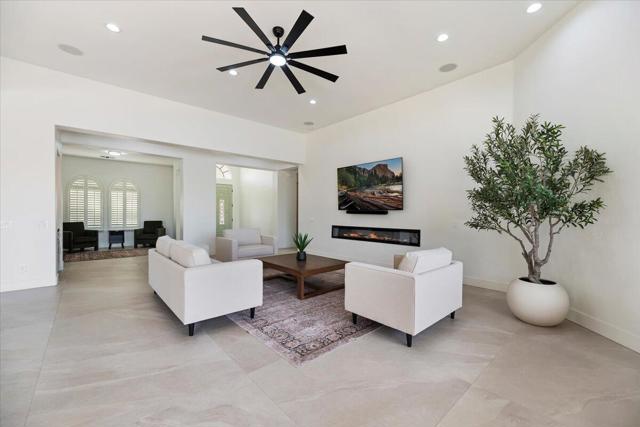 Image 12 of 77 For 80262 Amazon Avenue