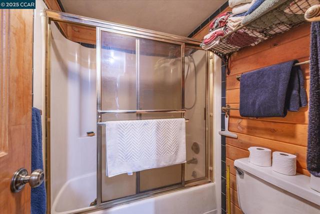 2201 Scott Peak Pl 49,  CA: https://media.crmls.org/mediaz/f0176927-1657-4cb6-bc74-fa6783e9a4f7.jpg