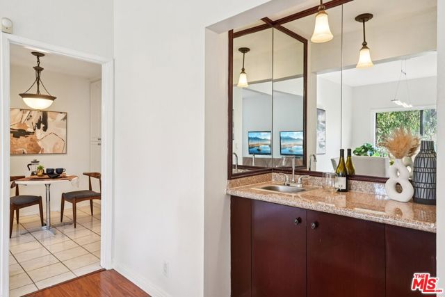 1209 Amherst Avenue, Los Angeles CA: https://media.crmls.org/mediaz/f01777ac-39b0-4226-b6a9-844a4ed07b5b.jpg