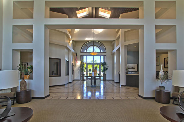 CLUB HOUSE 4 MLS