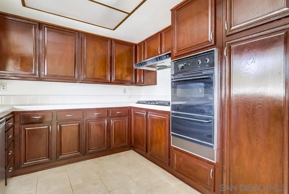 MLS #250042910SD image #24