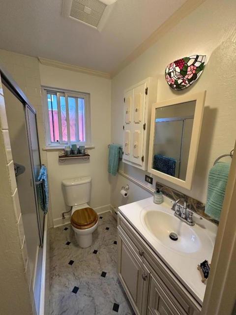 2727 Blenheim Avenue, Redwood City CA: https://media.crmls.org/mediaz/f0183495-99ae-42bd-97e5-6ab782175d34.jpg