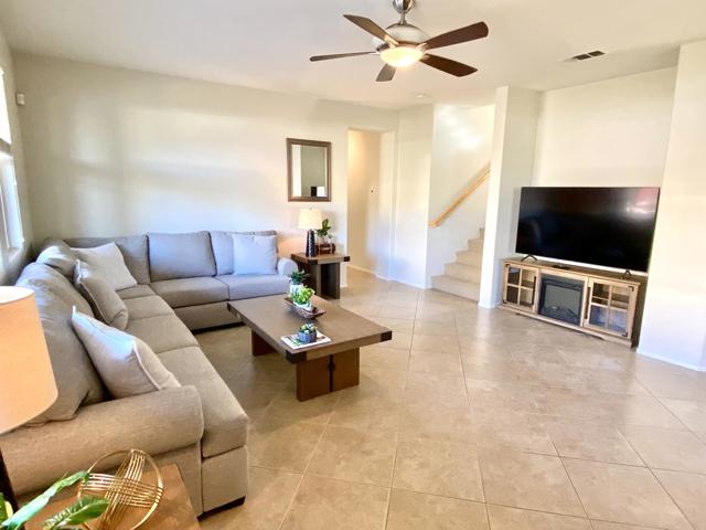 83282 Wagon Road, Indio CA: https://media.crmls.org/mediaz/f0185594-e840-4da4-91a6-75b61084882d.jpg