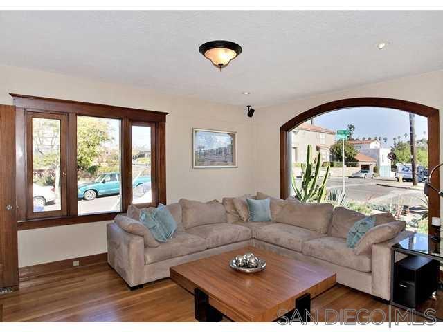 4246 TRIAS STREET, San Diego CA: https://media.crmls.org/mediaz/f019b233-1923-4ec9-91ee-5be05ac72a97.jpg