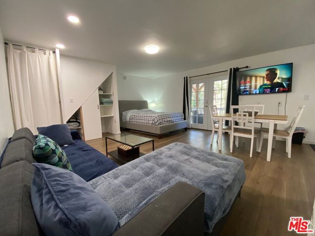 29160 Arrowhead Drive, Cedar Glen CA: https://media.crmls.org/mediaz/f01ae8e6-5c33-431f-8feb-6e2a23c6bdbd.jpg